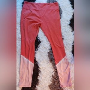 Wild Fable, size large, 2-toned yoga lounge leggings.